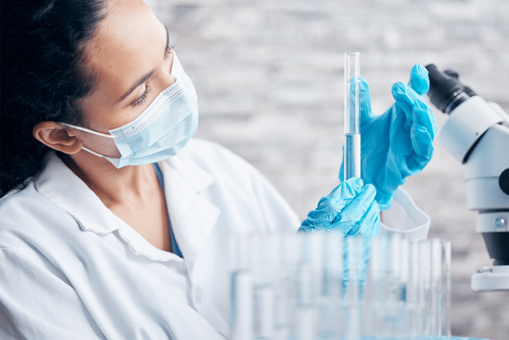 Laboratory Business In Dubai [2023 Guide] - TRADE LICENSE ZONE