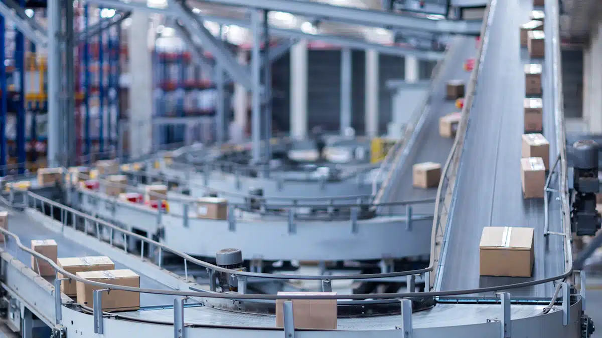 TZ-logistics services business in the UAE